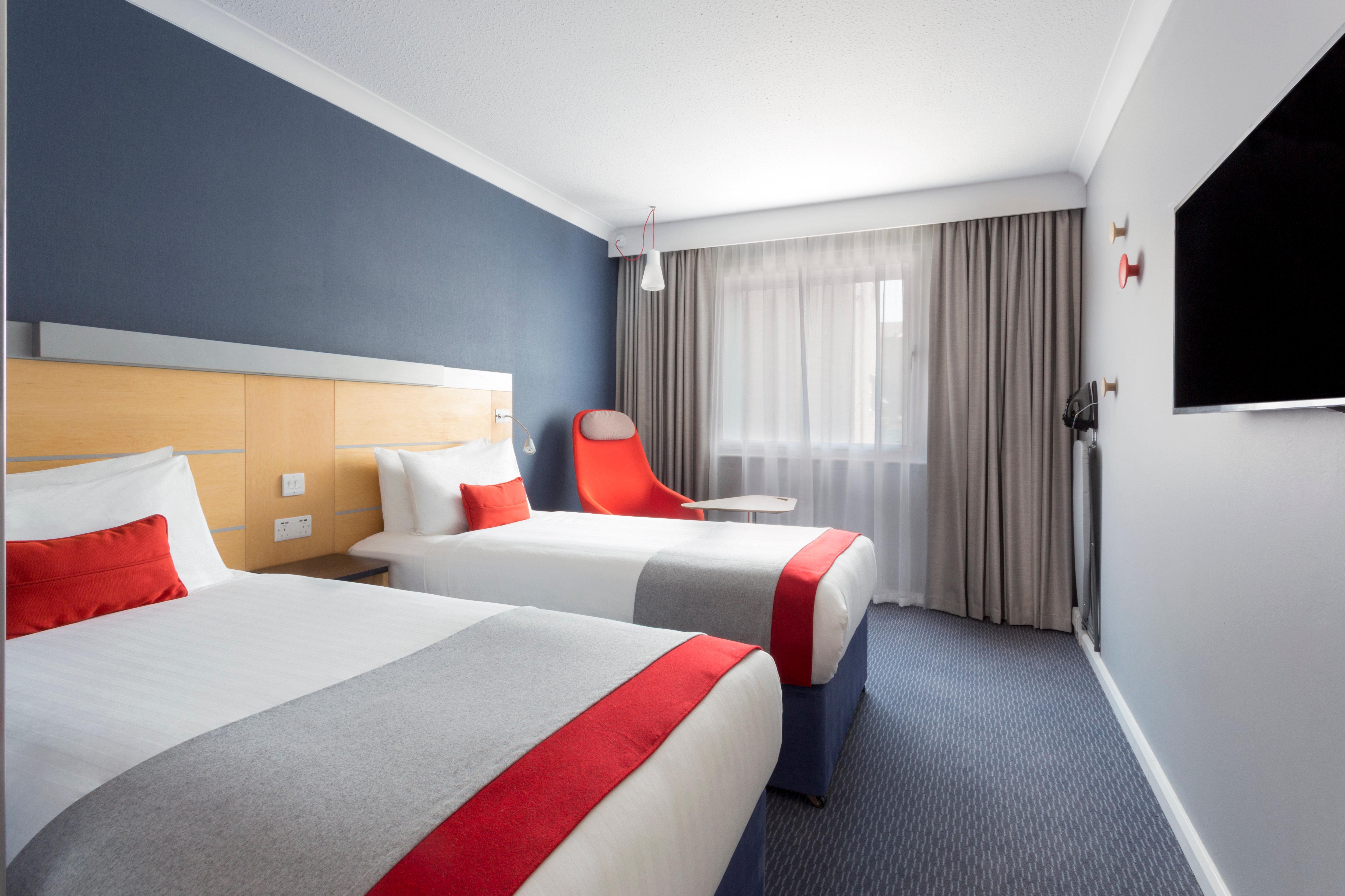 Holiday Inn Express Park Royal By Ihg London Eksteriør billede