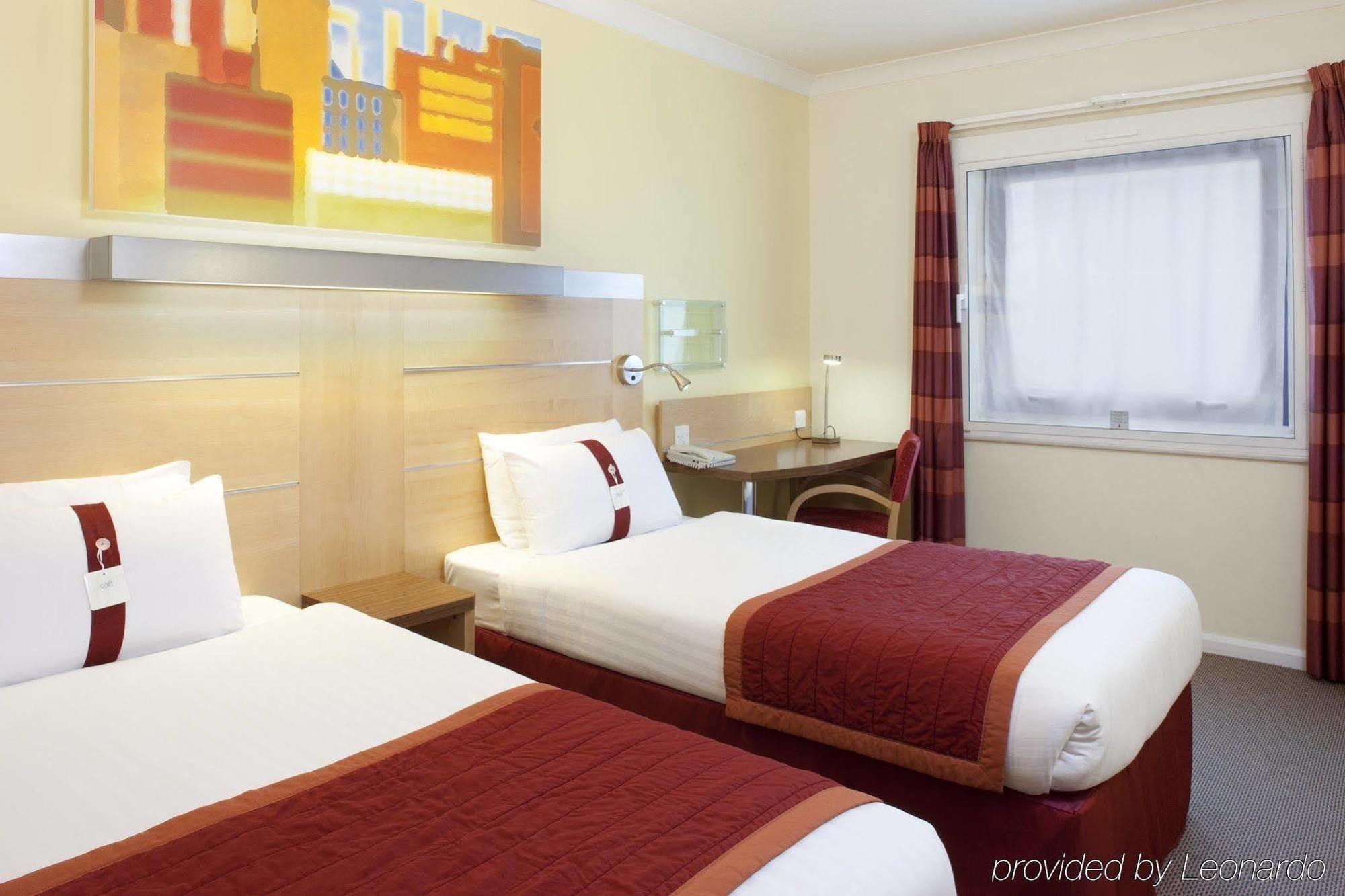 Holiday Inn Express Park Royal By Ihg London Værelse billede